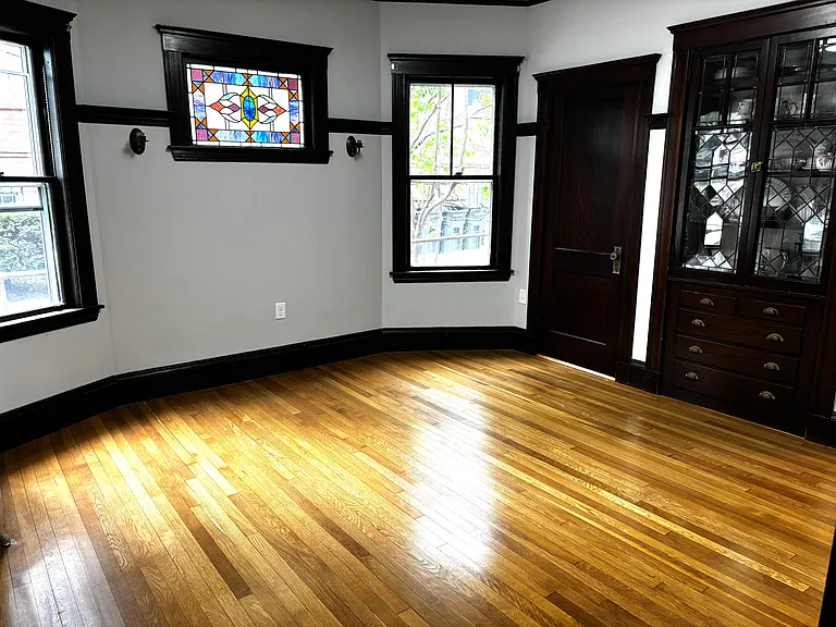 840 E Broadway #1 — Photo 15