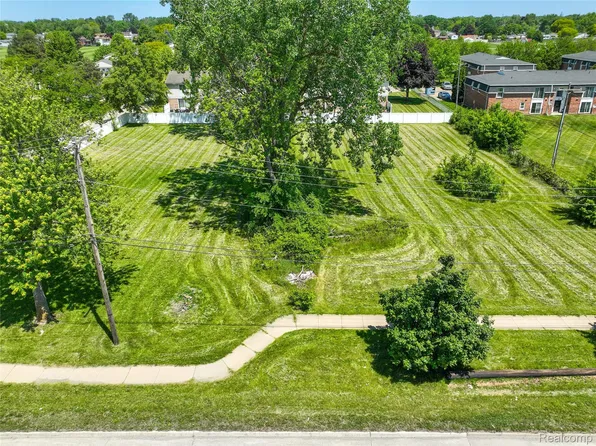 0 Northline Rd, Southgate, MI 48195