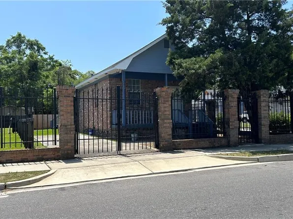 967 Texas St, Mobile, AL 36604