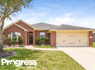 3211 Witney Way, Fresno, TX 77545