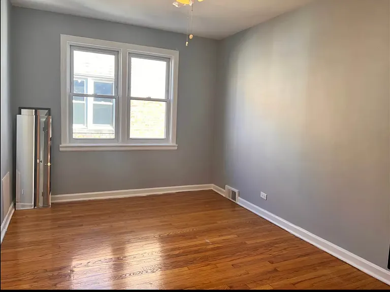 6233 N Kedzie Ave #2N — Photo 6
