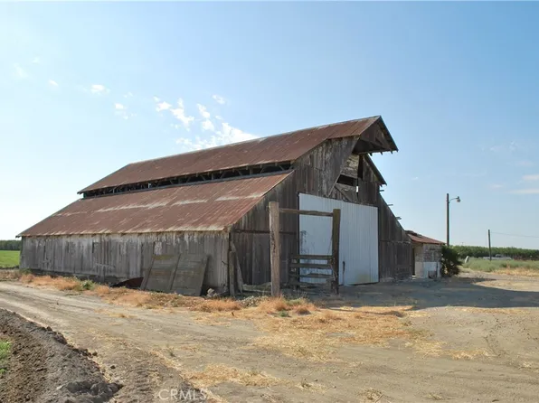11998 Wilson Rd, Los Banos, CA 93635