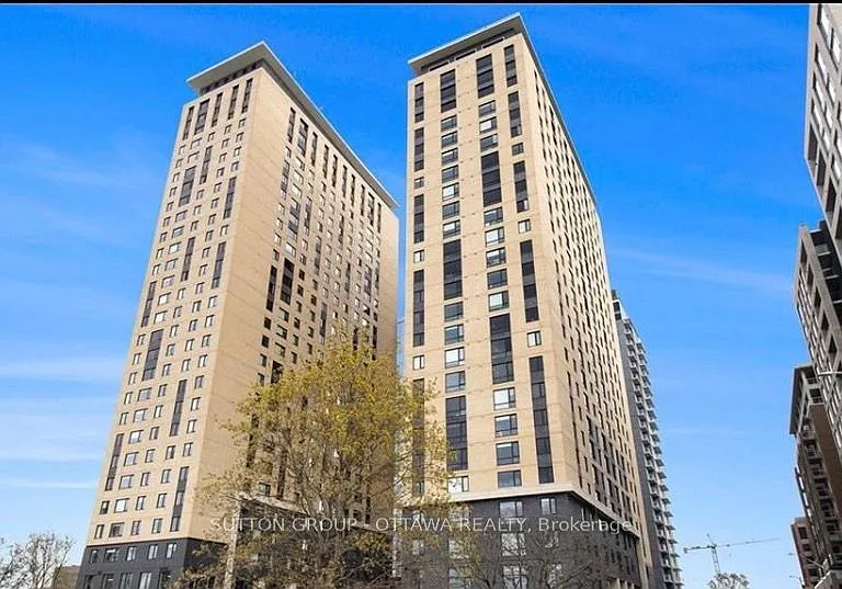 105 Champagne Ave S #2208 — Photo 1