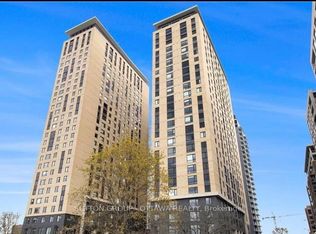 105 Champagne Ave S #2208, Ottawa, ON K1S 5E5