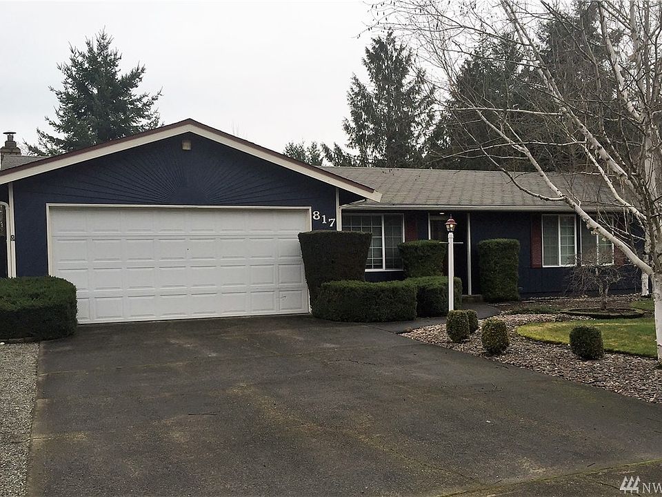 1st image of 817 136th Street Ct E