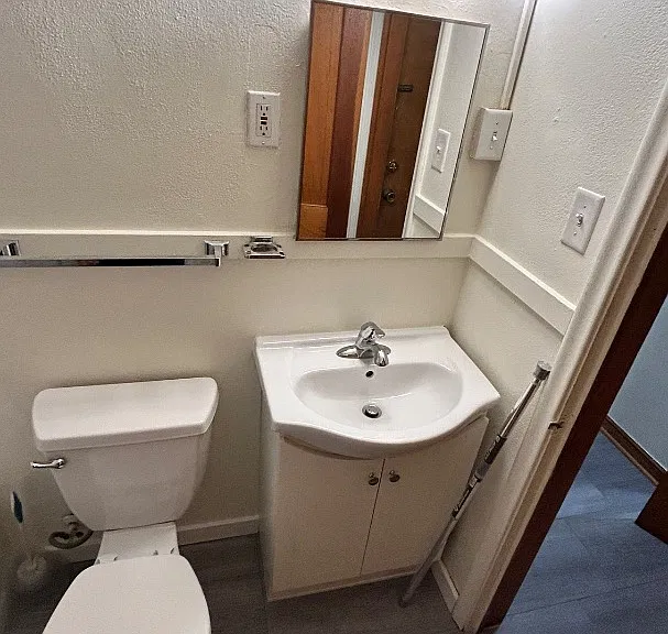 Unit Photo