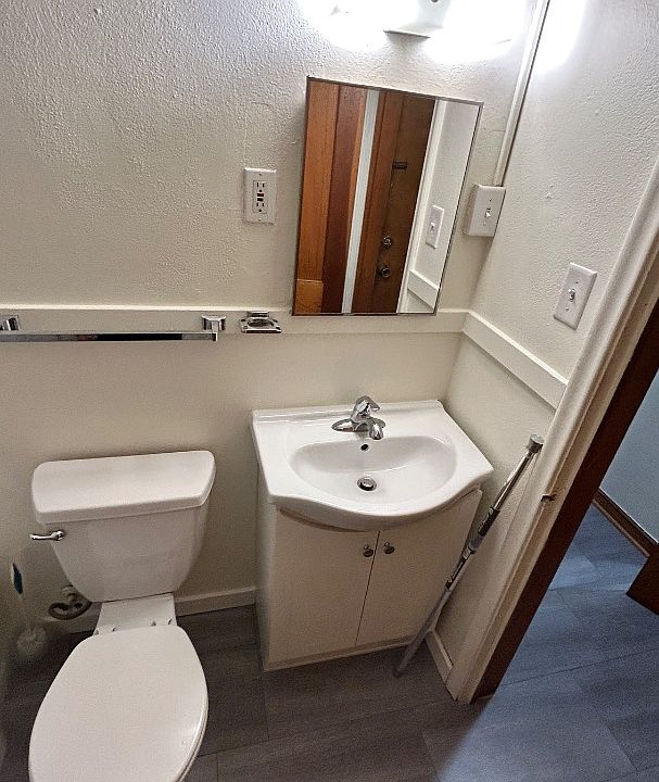 Unit Photo