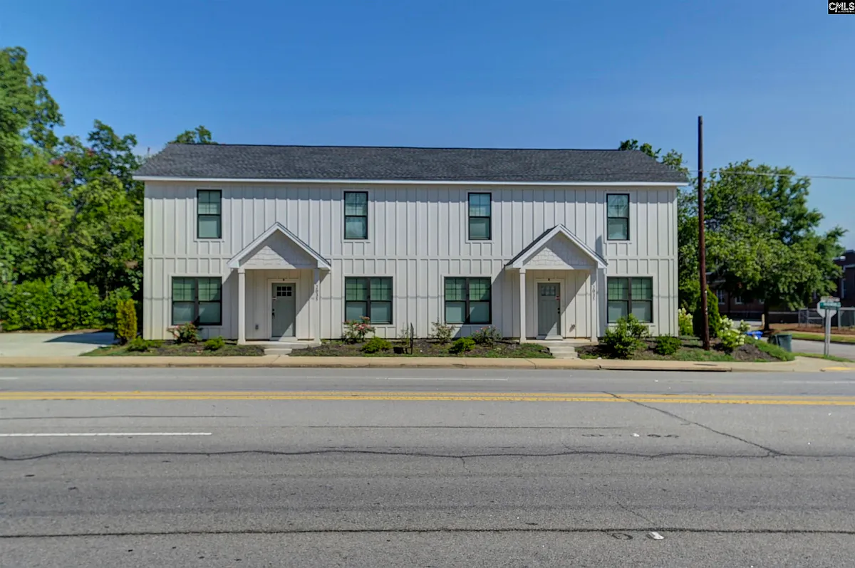 Building Photo - 2035 Rosewood Dr #A