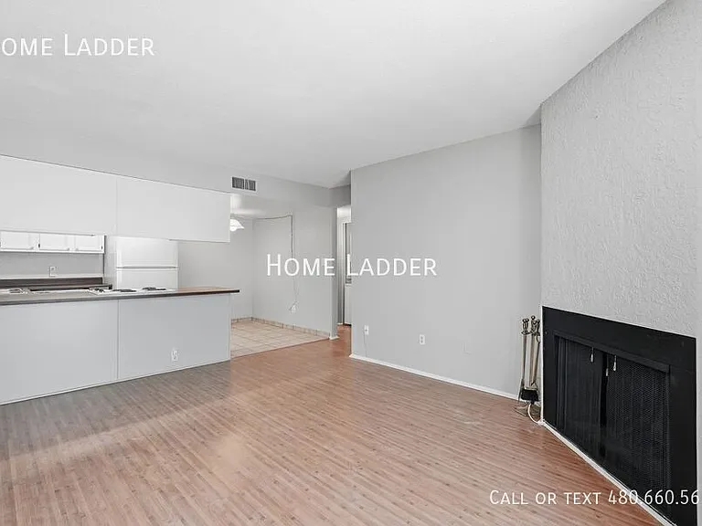 3002 N 70th St #244 — Photo 2