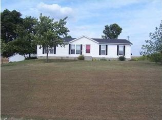 8496 E State Road 168, Oakland City, IN 47660