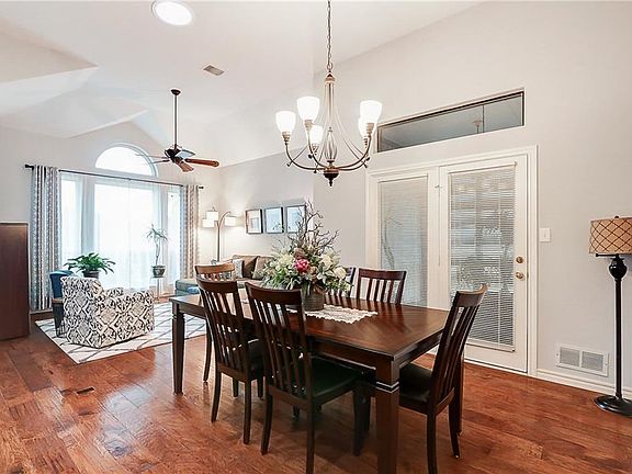 5th image of 2104 Buckskin Cir