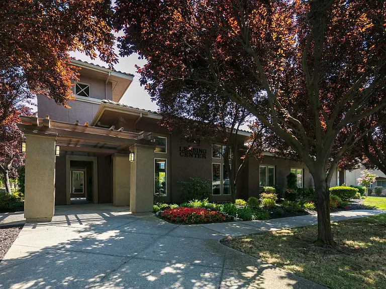 Miramonte and Trovas — Photo 13