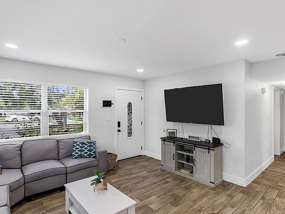 3rd image of 4057 67TH AVENUE N
