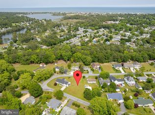 35 Riga Dr, Ocean View, DE 19970