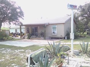 206 Lazy Rd, Rockport, TX 78382
