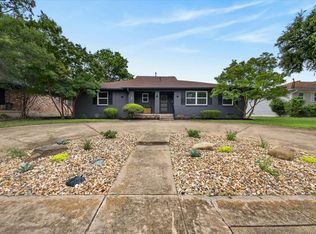 3330 Sharpview Ln, Dallas, TX 75228