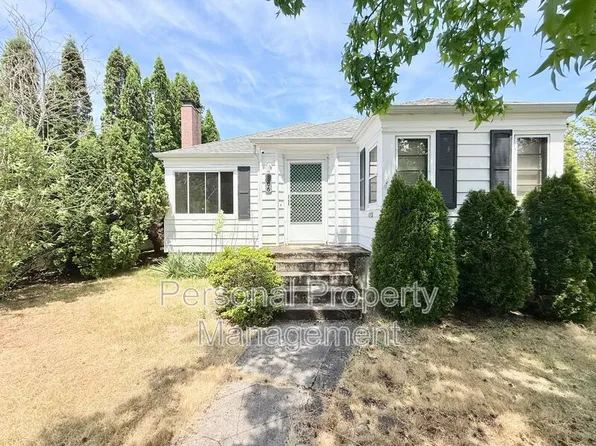 506 W 39th St, Vancouver, WA 98660
