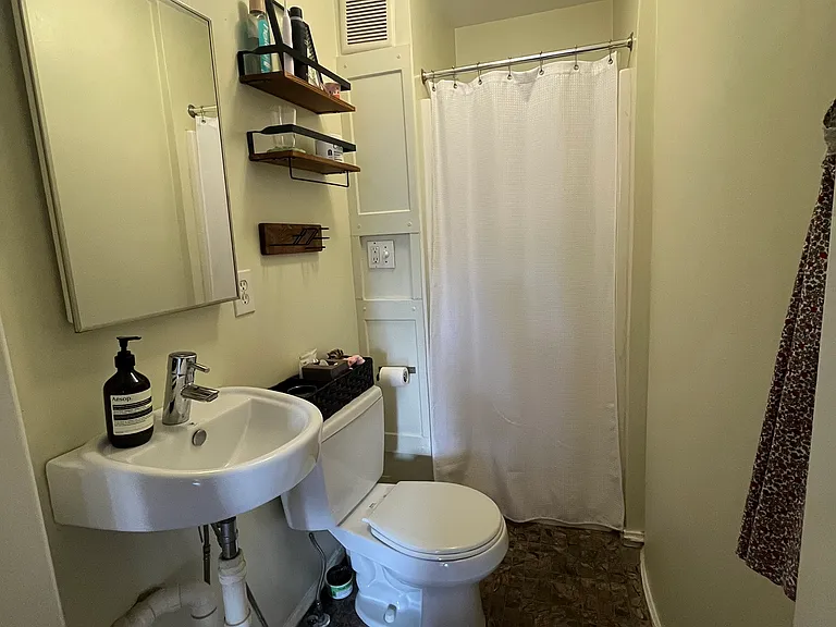 36 River St #2-F — Photo 6