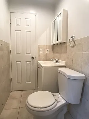 Rented by BRICK & GALO REALTY CORP | media 17