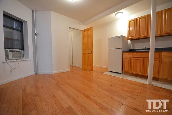 Rented by J Misrahi Realty Corp | media 38