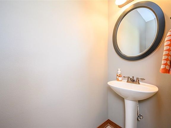 3rd image of 5011 NW 6th St