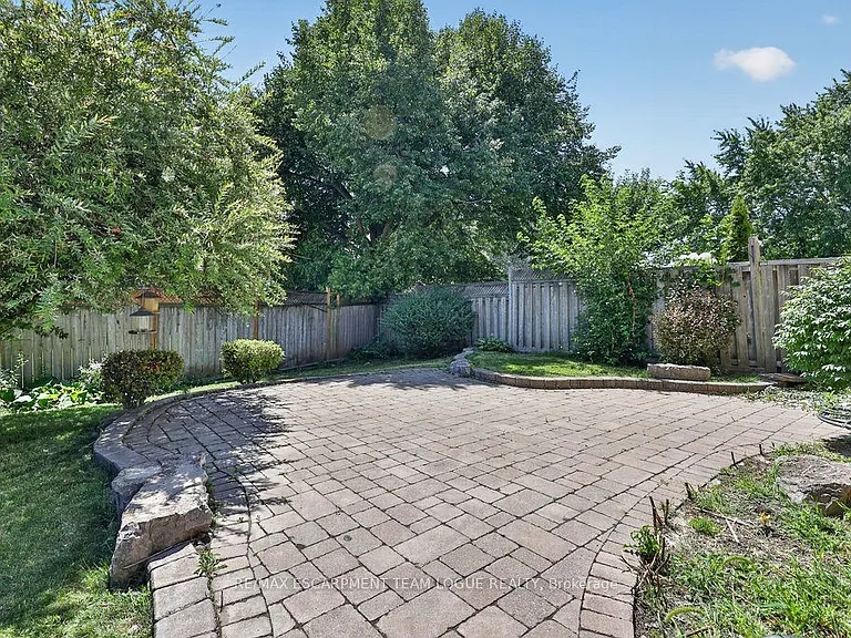 1444 Paddington Ct — Photo 37