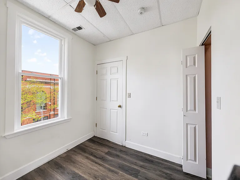 9046 S Brandon Ave #3 — Photo 5