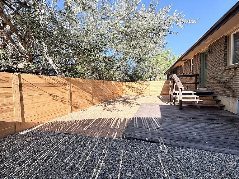 8548 W 62nd Pl — Photo 2