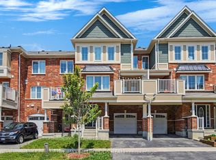 1054 Clipper Ln, Pickering, ON L1X 0E9
