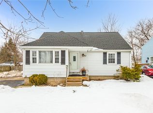 82 Youngs Ave, Rochester, NY 14606