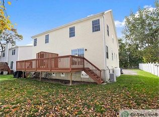 56 Lincoln Avenue Ext #A, Norwalk, CT 06854