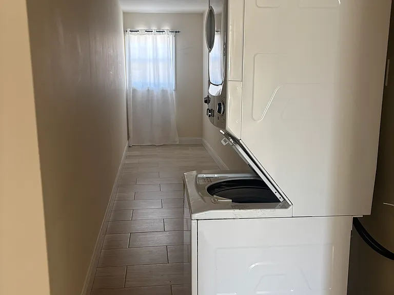35 Hemingway Ave #C — Photo 8