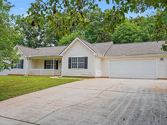 3rd image of 66 Mallie Ct