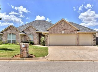 11709 Silver Sun Dr, Oklahoma City, OK 73162