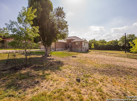 5th image of 11819 Weimer Way