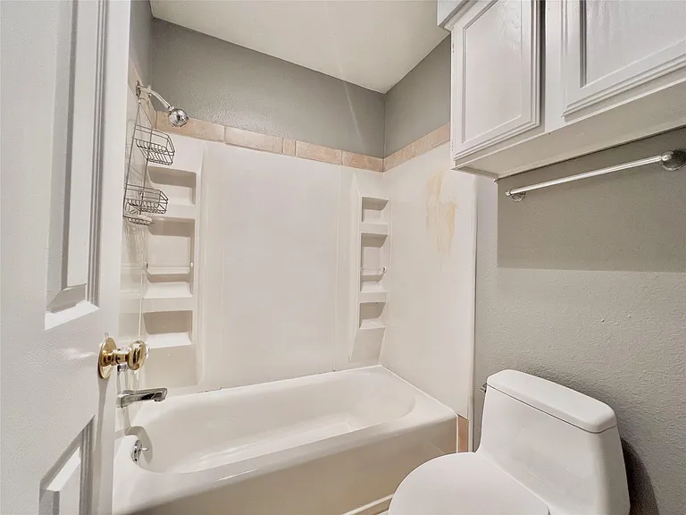 3111 Tom Green St #105 — Photo 16