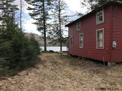 189 N Shore Rd, CAROGA LAKE, NY, 12032