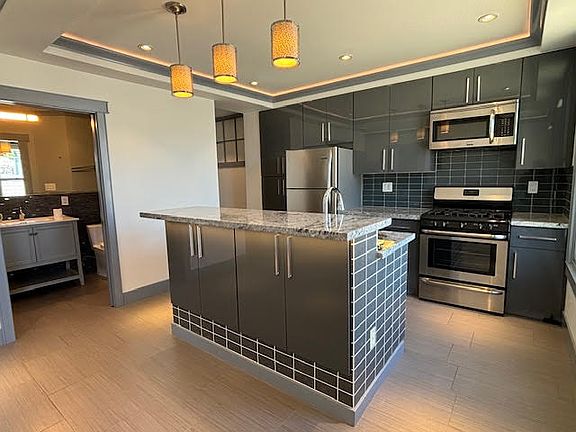 5th image of 501 Union St #D
