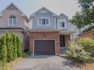 136 Kirkland Pl, Whitby, ON L1P1X2