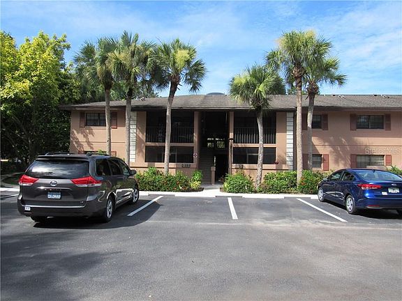 2nd image of 1515 Forrest Nelson Blvd #O