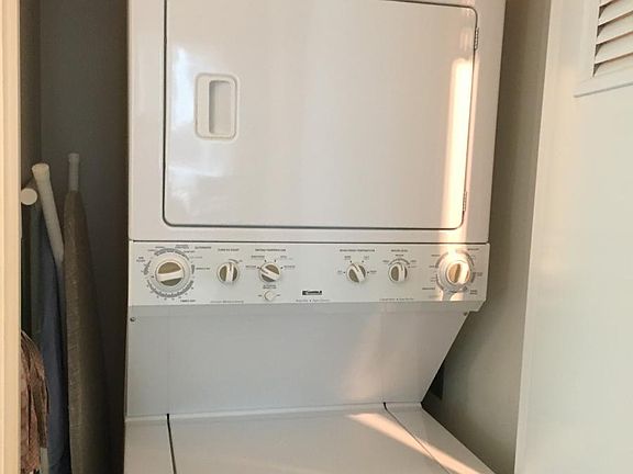 4th image of 505 N McClurg Ct APT 1002