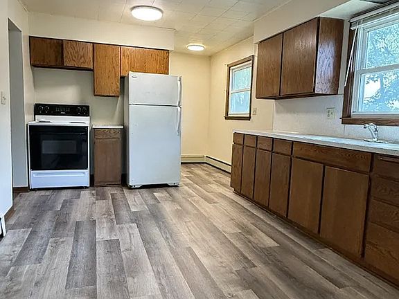 2nd image of 1816 1/2 10th St