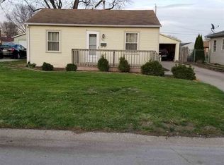 461 5th St E, Milan, IL 61264