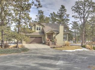 7391 Pinon Jay Cir, Rapid City, SD 57702