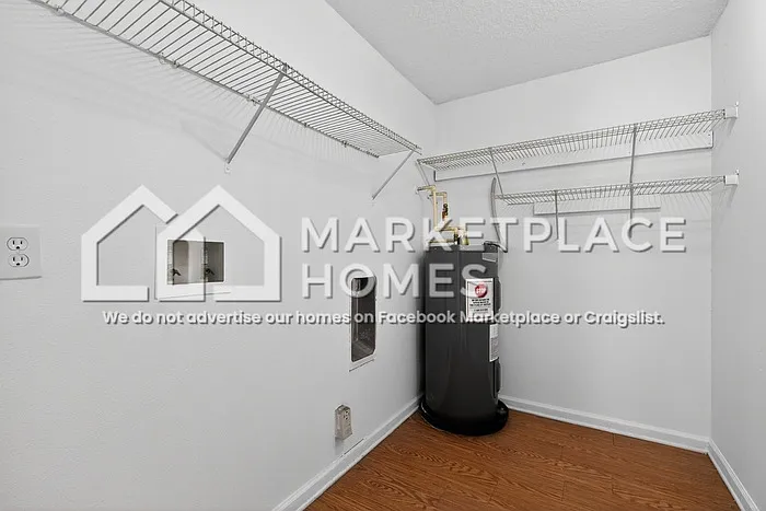 2167 Thomas Ct — Photo 19