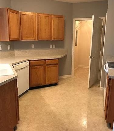2nd image of 785 Oakleaf Plantation Pkwy Unit 334