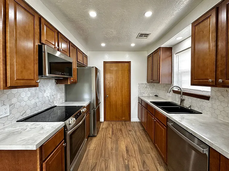 6509 SW Oak Cliff Ave — Photo 10