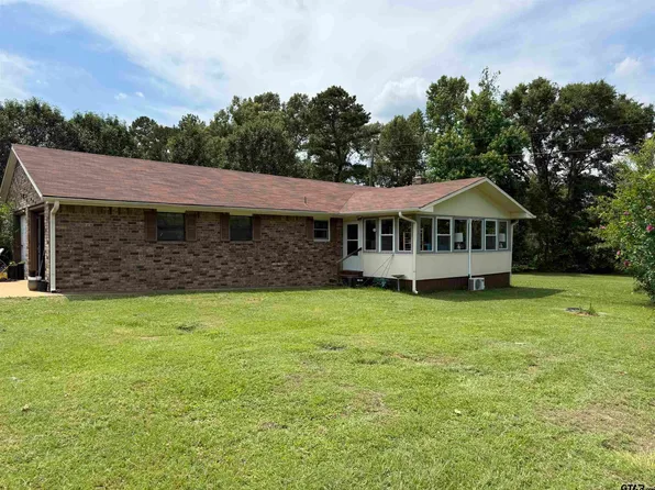 276 County Road 3201, Jacksonville, TX 75766