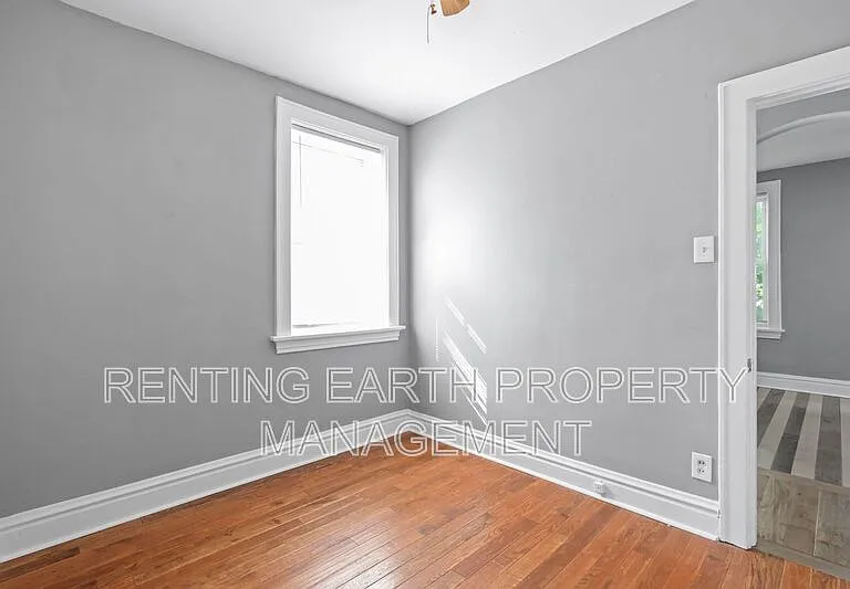3868 Meramec St #2F — Photo 11