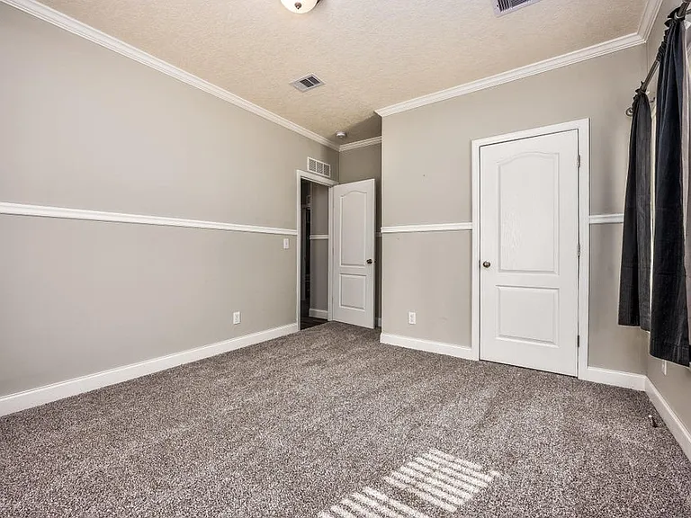 1085 Tallokas Rd — Photo 29